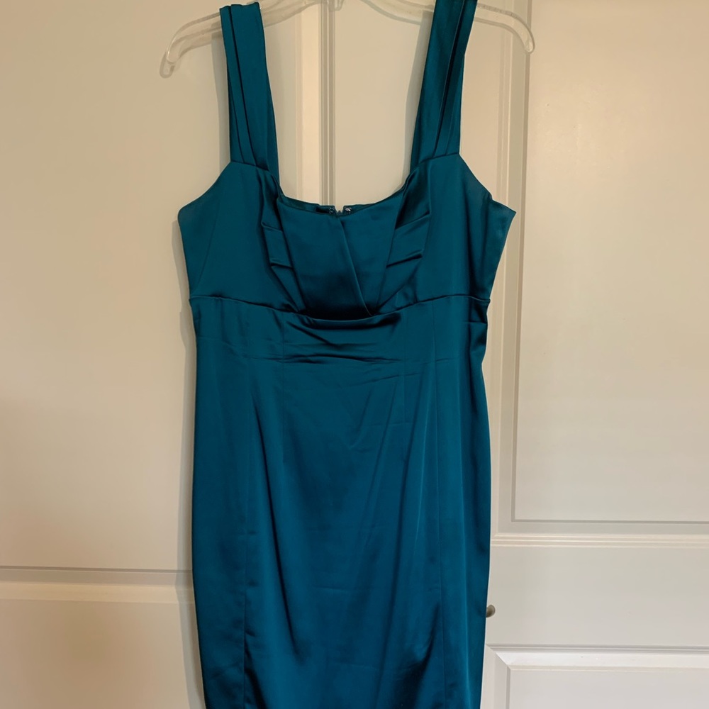 Calvin Klein Beautiful forest green satin dress